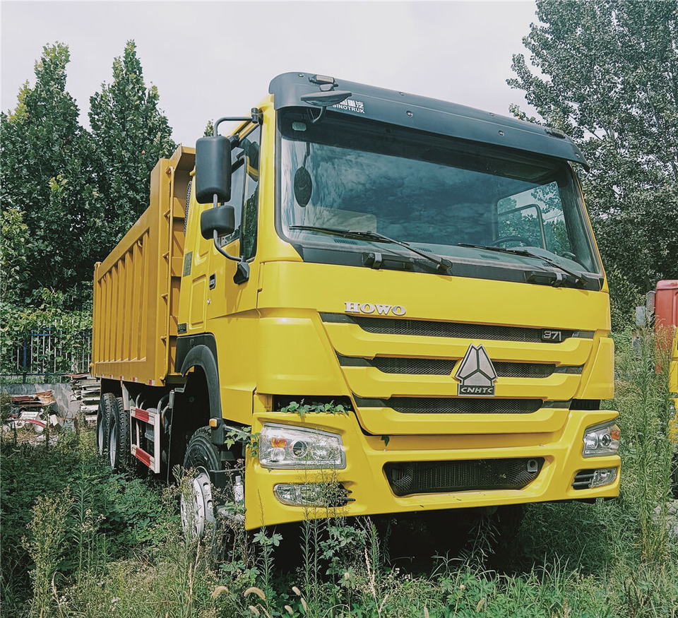 Sinotruk HOWO 6*4 Dump truck - Camion benne: photos 2 Sinotruk HOWO 6*4 Dump truck - Camion benne: photos 2