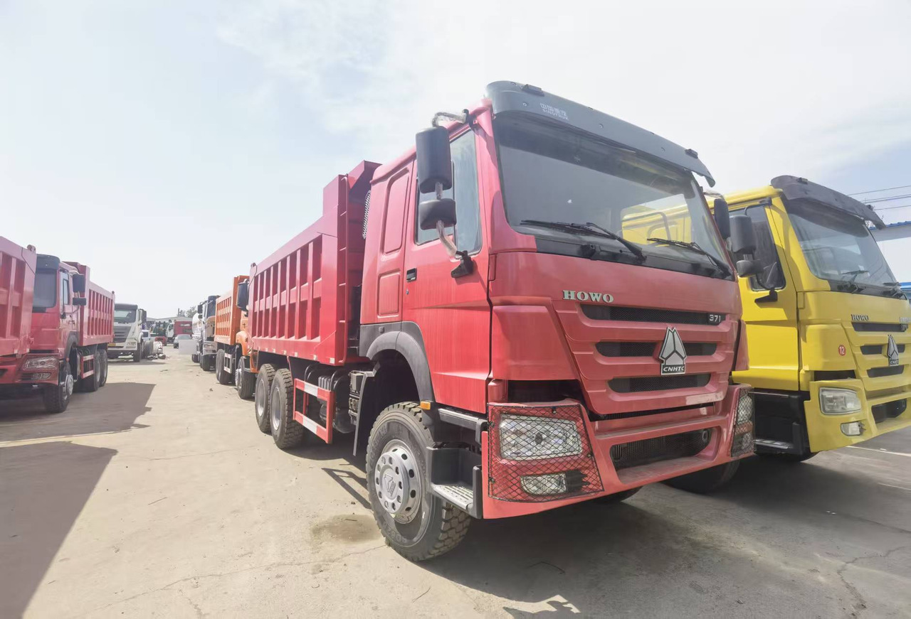 Sinotruk HOWO371Dump truck - Camion benne: photos 3 Sinotruk HOWO371Dump truck - Camion benne: photos 3