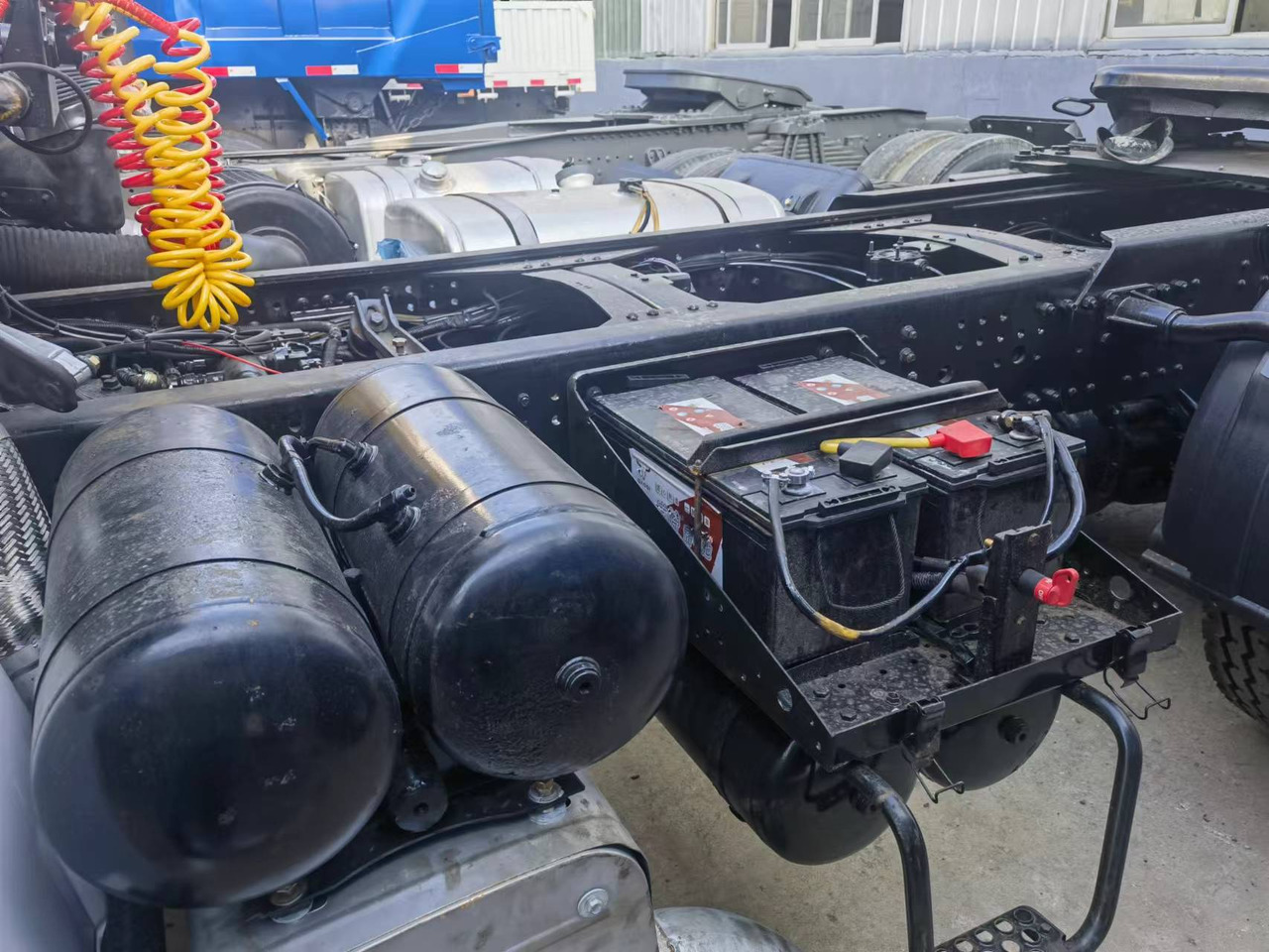 Shacman F3000 6*4 Tractor - Tracteur routier: photos 2 Shacman F3000 6*4 Tractor - Tracteur routier: photos 2