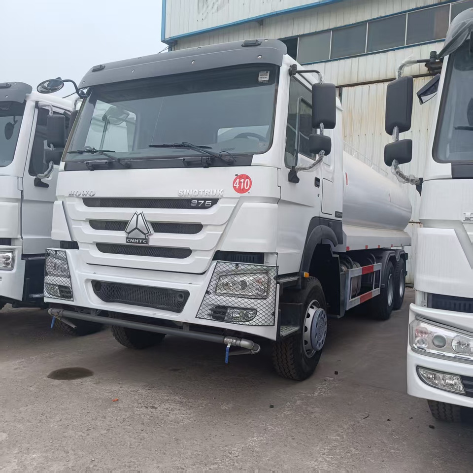 Sinotruk HOWO 375 6*4 Sprinkler - Véhicule de voirie/ Spécial: photos 1 Sinotruk HOWO 375 6*4 Sprinkler - Véhicule de voirie/ Spécial: photos 1