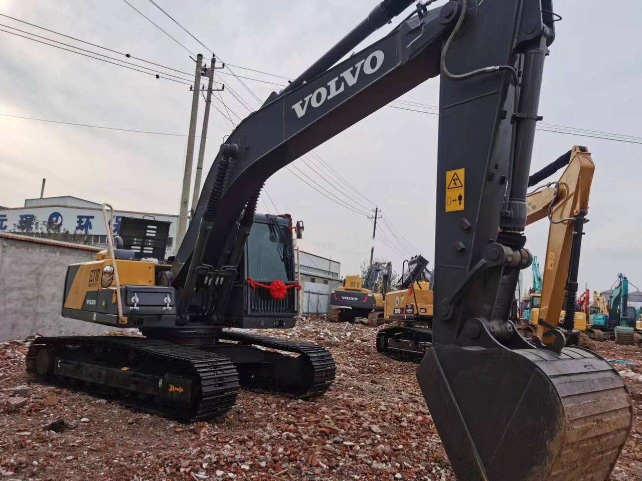 Volvo EC210 - Pelle sur chenille: photos 3 Volvo EC210 - Pelle sur chenille: photos 3