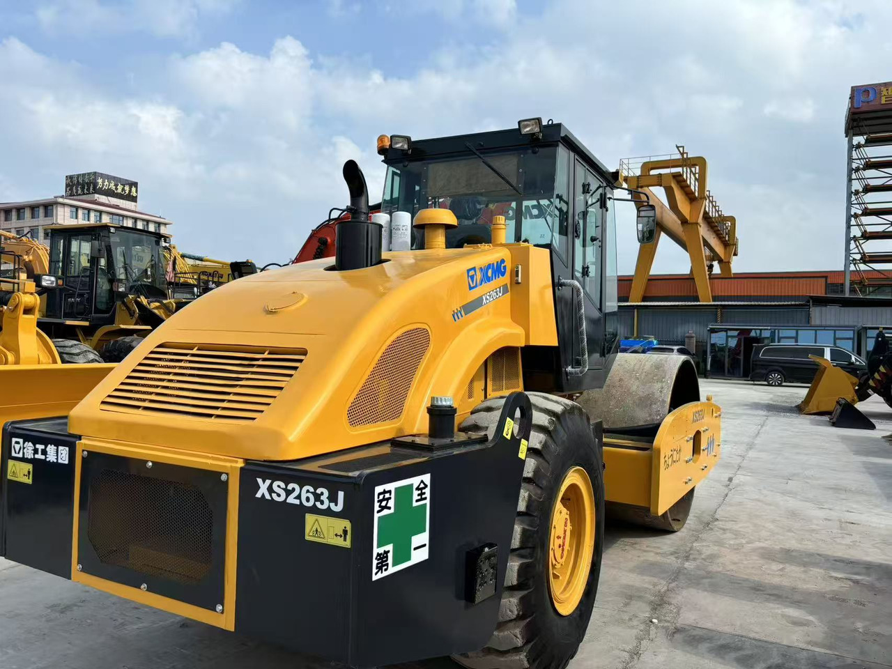 XCMG XS263J - Rouleau compresseur: photos 2 XCMG XS263J - Rouleau compresseur: photos 2