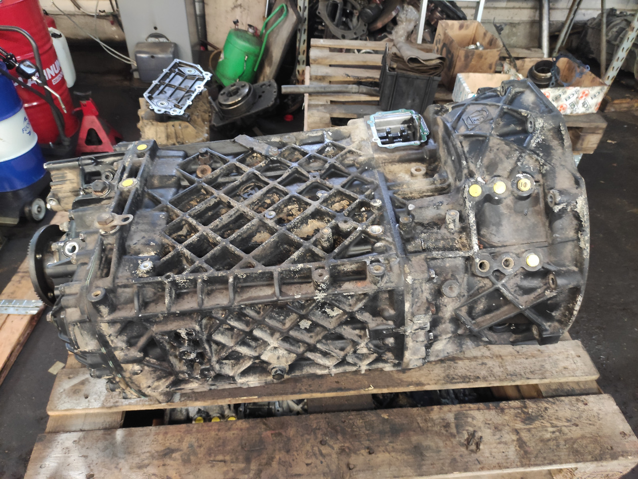 MAN TGA, TGS, TGX - Boîte de vitesse pour Camion: photos 4 MAN TGA, TGS, TGX - Boîte de vitesse pour Camion: photos 4