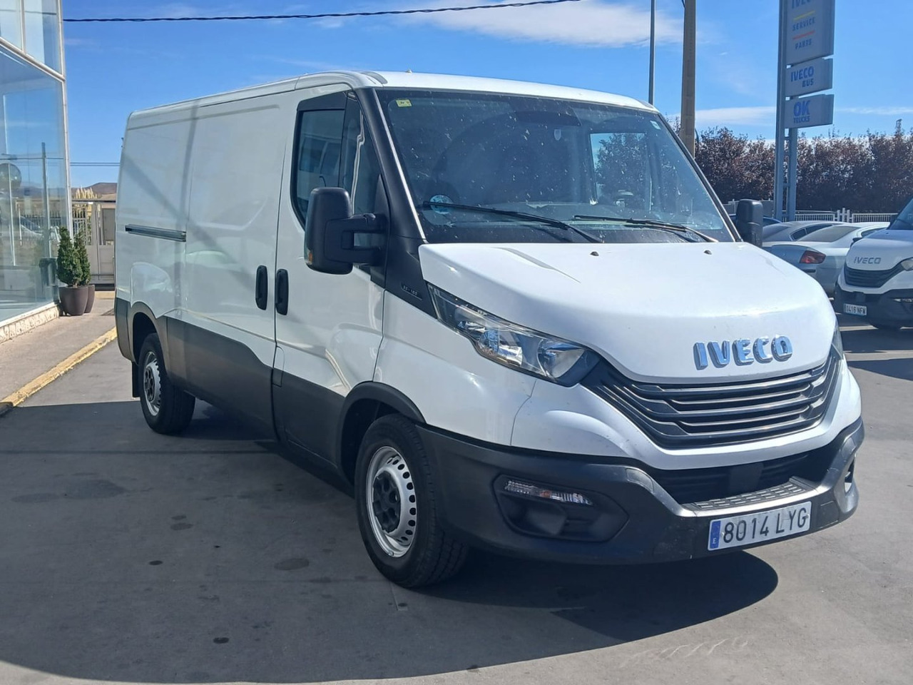 Furgón IVECO 35S16 V 9m3 - Fourgon utilitaire: photos 3 Furgón IVECO 35S16 V 9m3 - Fourgon utilitaire: photos 3