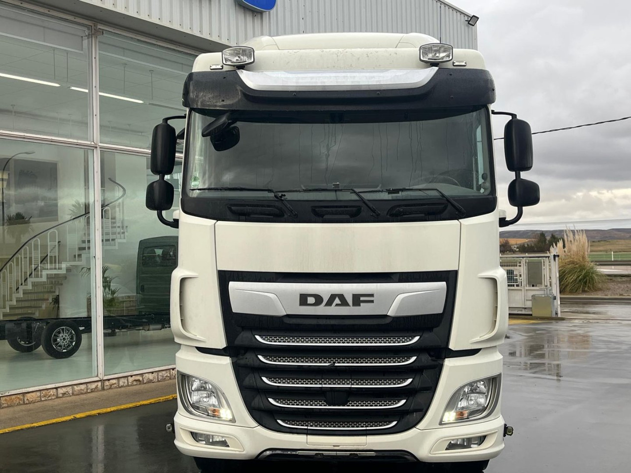 Cabeza Tractora DAF 480 AUTOMATICA CON INTARDER - Tracteur routier: photos 2 Cabeza Tractora DAF 480 AUTOMATICA CON INTARDER - Tracteur routier: photos 2