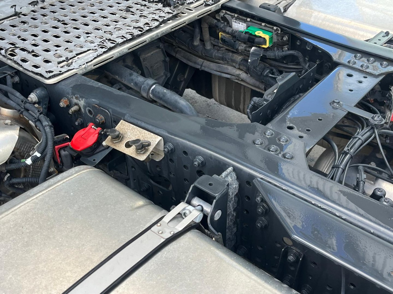 Cabeza Tractora IVECO 460 AUTOMATICO CON INTARDER - Tracteur routier: photos 5 Cabeza Tractora IVECO 460 AUTOMATICO CON INTARDER - Tracteur routier: photos 5