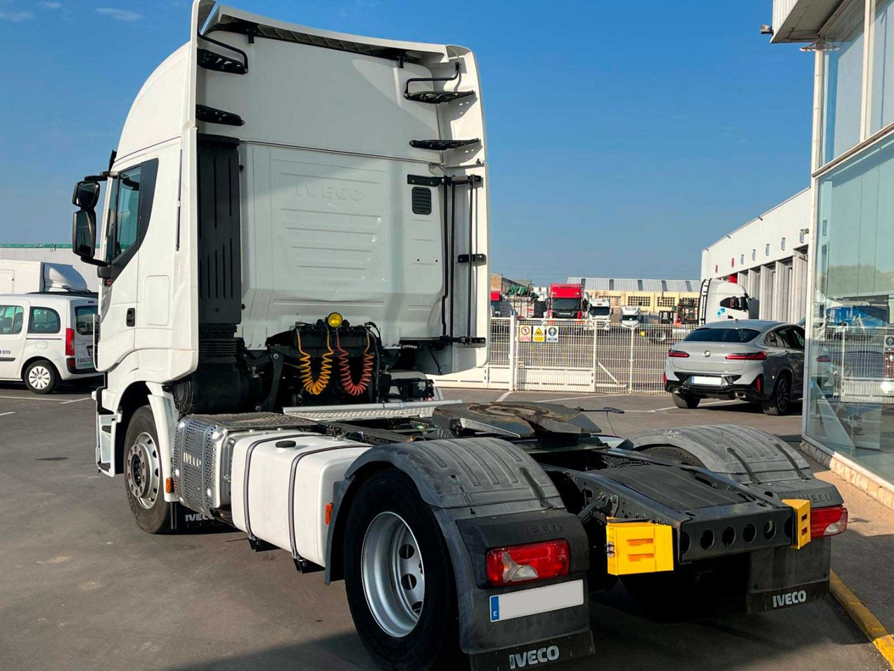 Cabeza Tractora IVECO 460 AUTOMATICO CON INTARDER - Tracteur routier: photos 4 Cabeza Tractora IVECO 460 AUTOMATICO CON INTARDER - Tracteur routier: photos 4