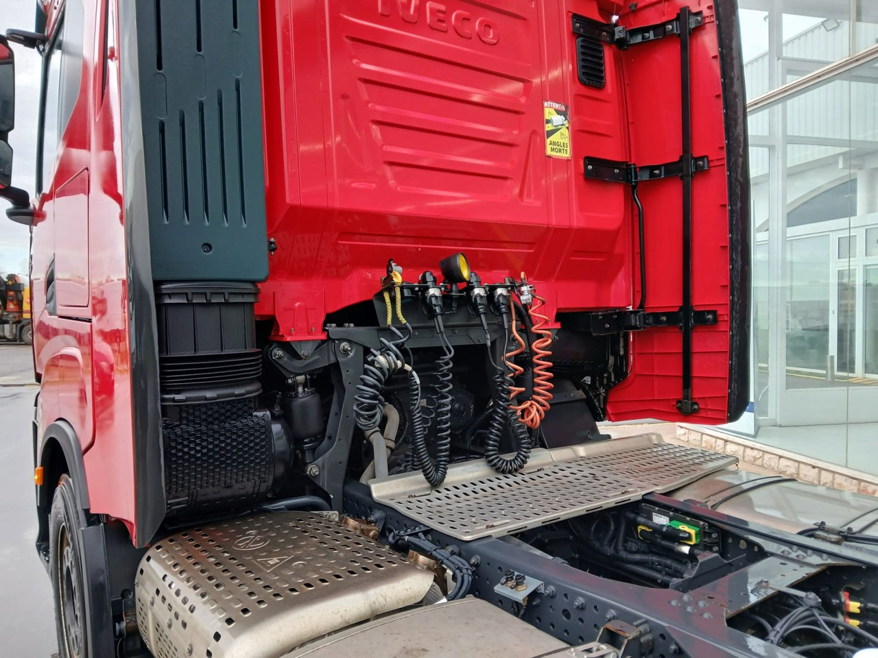 Cabeza Tractora IVECO 460 AUTOMATICO CON INTARDER - Tracteur routier: photos 5 Cabeza Tractora IVECO 460 AUTOMATICO CON INTARDER - Tracteur routier: photos 5