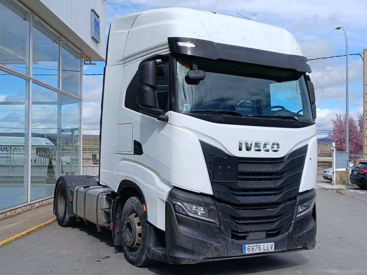 Cabeza Tractora IVECO 460 AUTOMATICO INTARDER ADR - Tracteur routier: photos 3 Cabeza Tractora IVECO 460 AUTOMATICO INTARDER ADR - Tracteur routier: photos 3