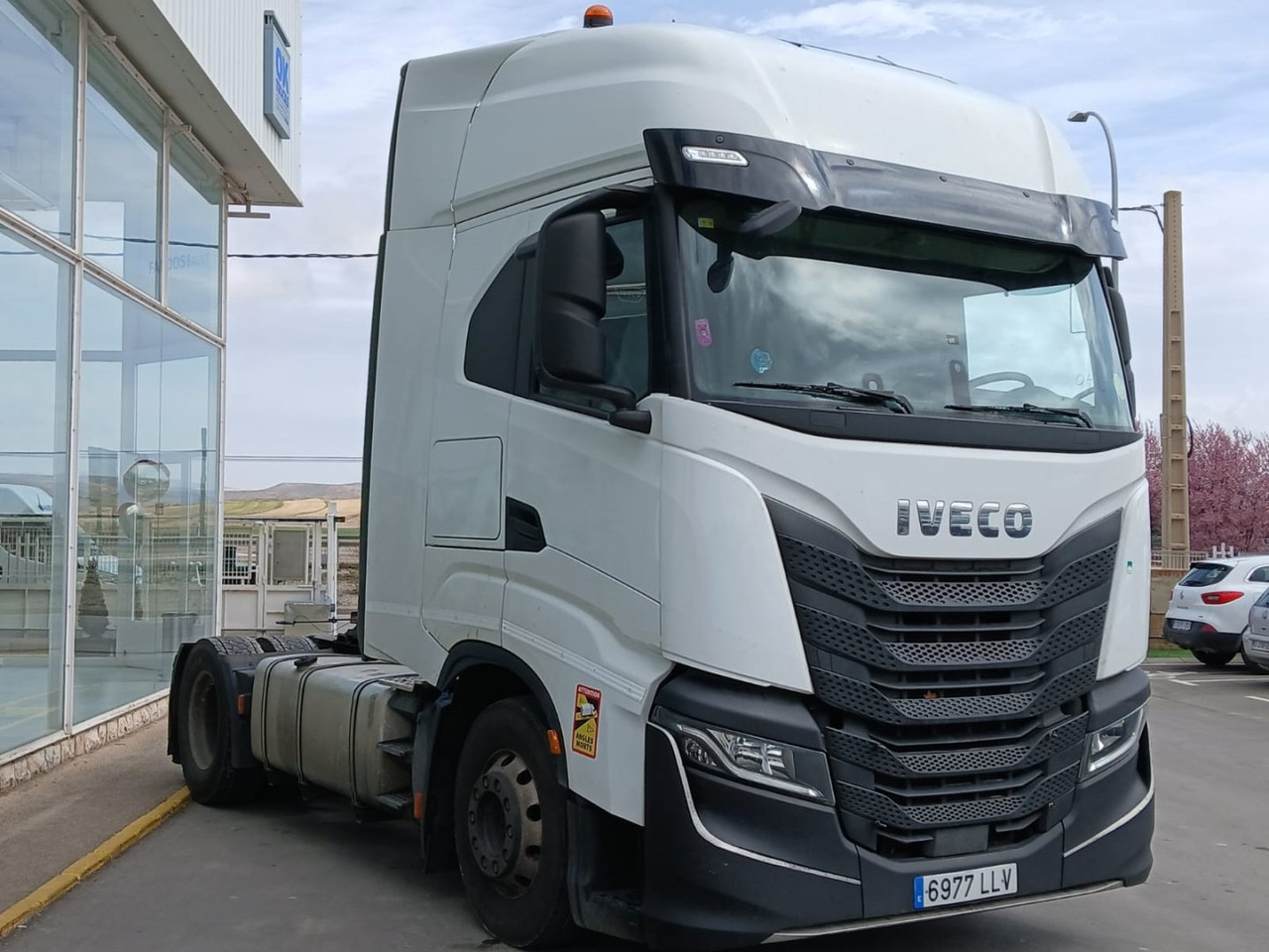 Cabeza Tractora IVECO 460 AUTOMATICO INTARDER ADR - Tracteur routier: photos 3 Cabeza Tractora IVECO 460 AUTOMATICO INTARDER ADR - Tracteur routier: photos 3