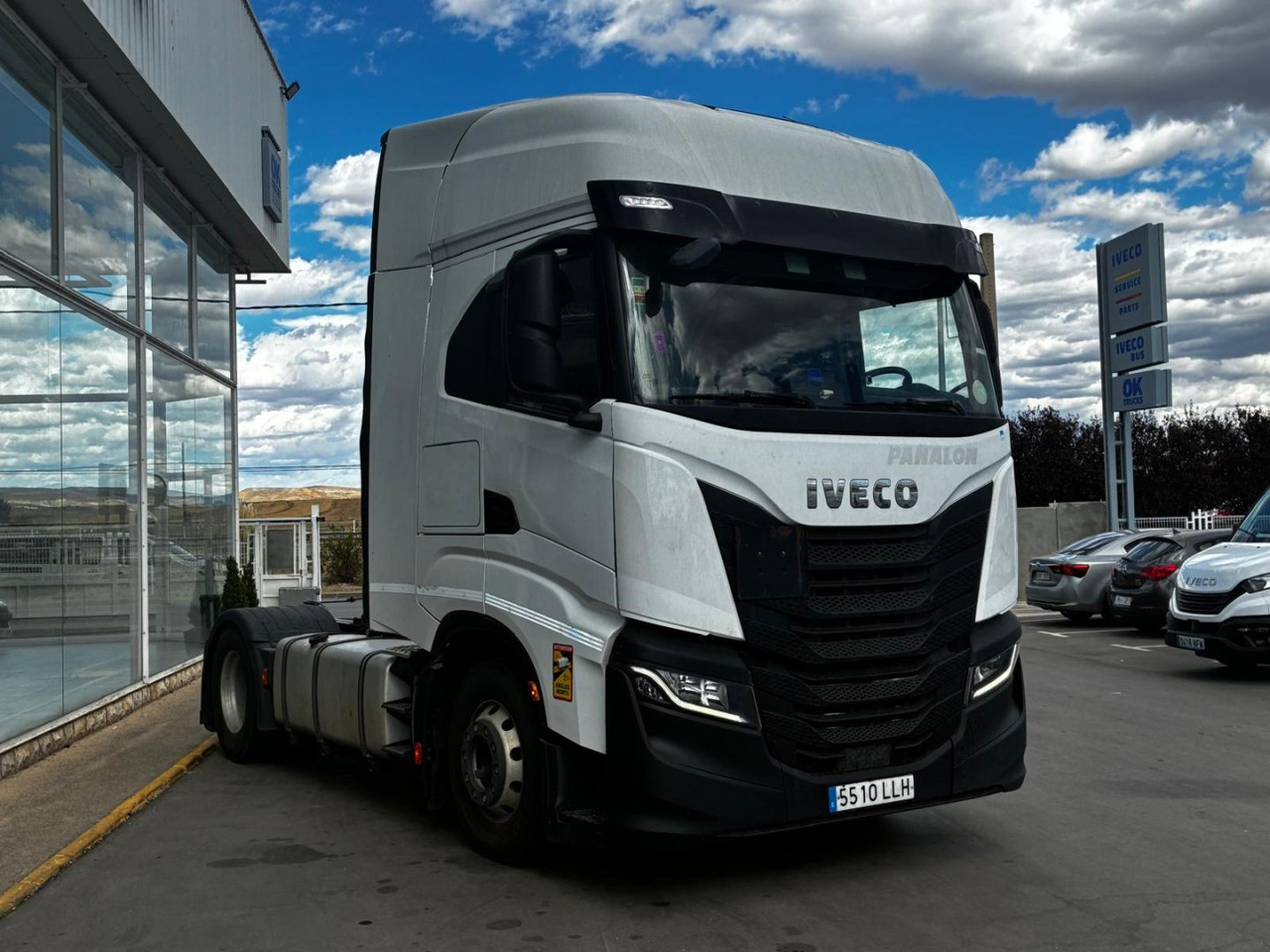 Cabeza Tractora IVECO 460 AUTOMATICO INTARDER ADR - Tracteur routier: photos 3 Cabeza Tractora IVECO 460 AUTOMATICO INTARDER ADR - Tracteur routier: photos 3