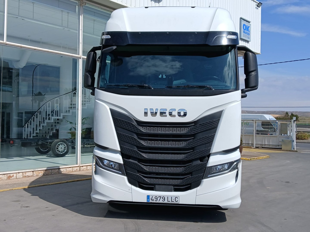 Cabeza Tractora IVECO 480 AUTOMATICO CON INTARDER - Tracteur routier: photos 2 Cabeza Tractora IVECO 480 AUTOMATICO CON INTARDER - Tracteur routier: photos 2