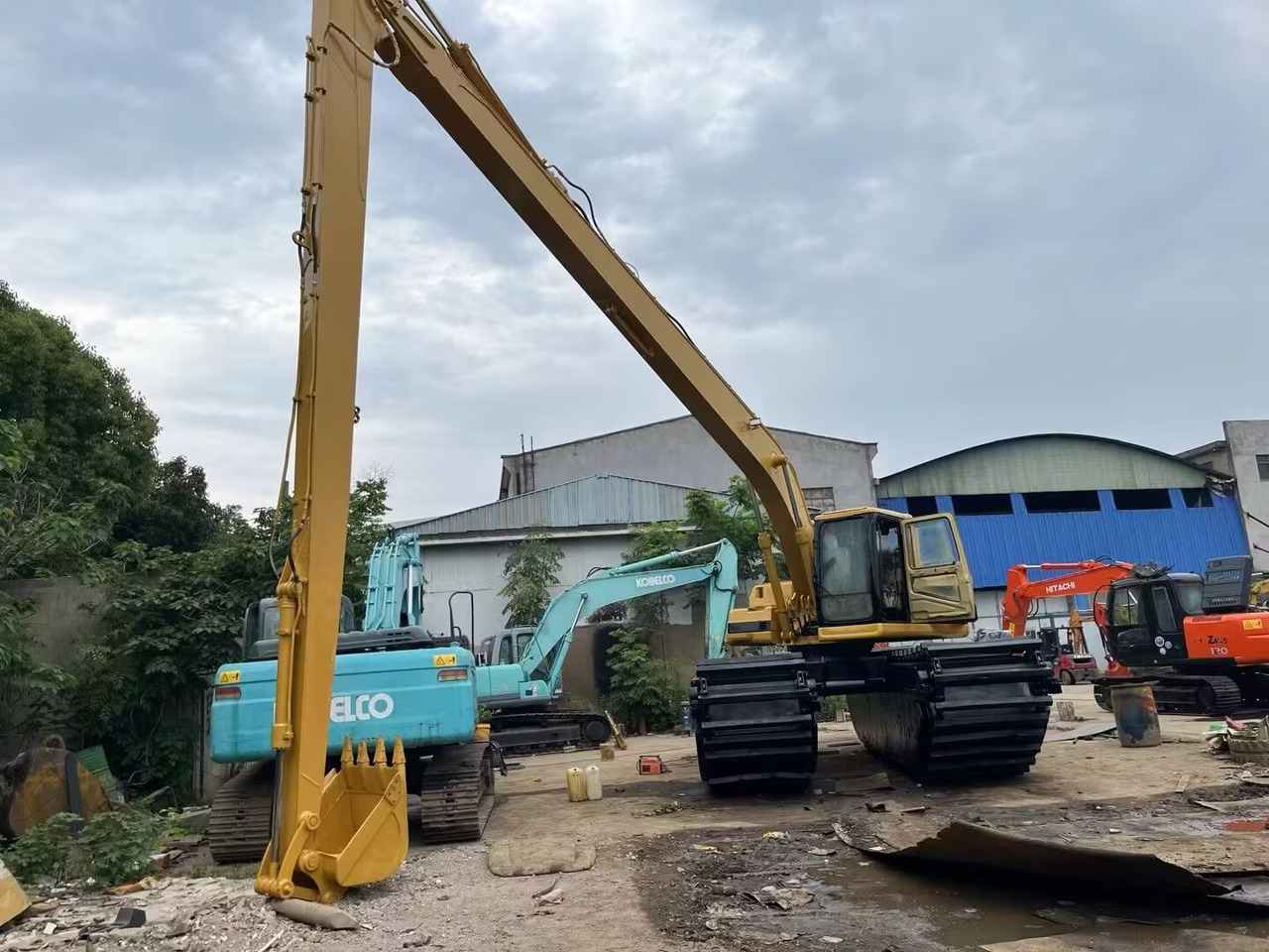 CAT 320 BL dredger 320 CL dredge - Excavatrice amphibie: photos 4 CAT 320 BL dredger 320 CL dredge - Excavatrice amphibie: photos 4