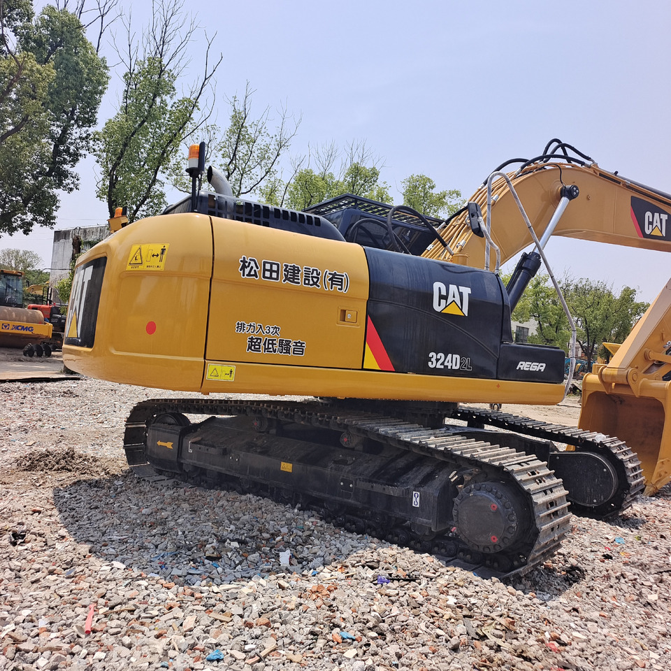 CAT 324D 330D - Pelle sur chenille: photos 2 CAT 324D 330D - Pelle sur chenille: photos 2