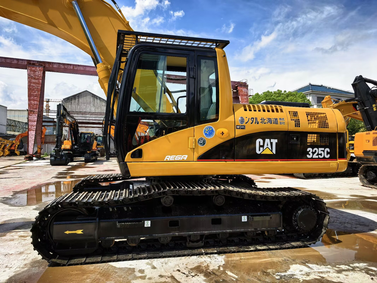 CAT 325C - Pelle sur chenille: photos 1 CAT 325C - Pelle sur chenille: photos 1