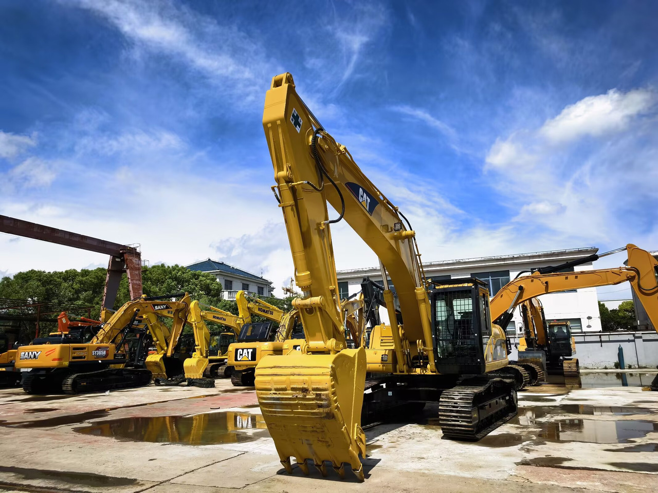 CAT 325C - Pelle sur chenille: photos 3 CAT 325C - Pelle sur chenille: photos 3