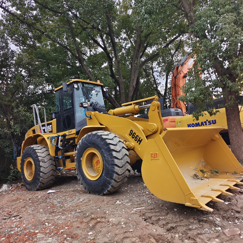 CAT 966H CATERPILLAR 966 H - Chargeuse sur pneus: photos 3 CAT 966H CATERPILLAR 966 H - Chargeuse sur pneus: photos 3