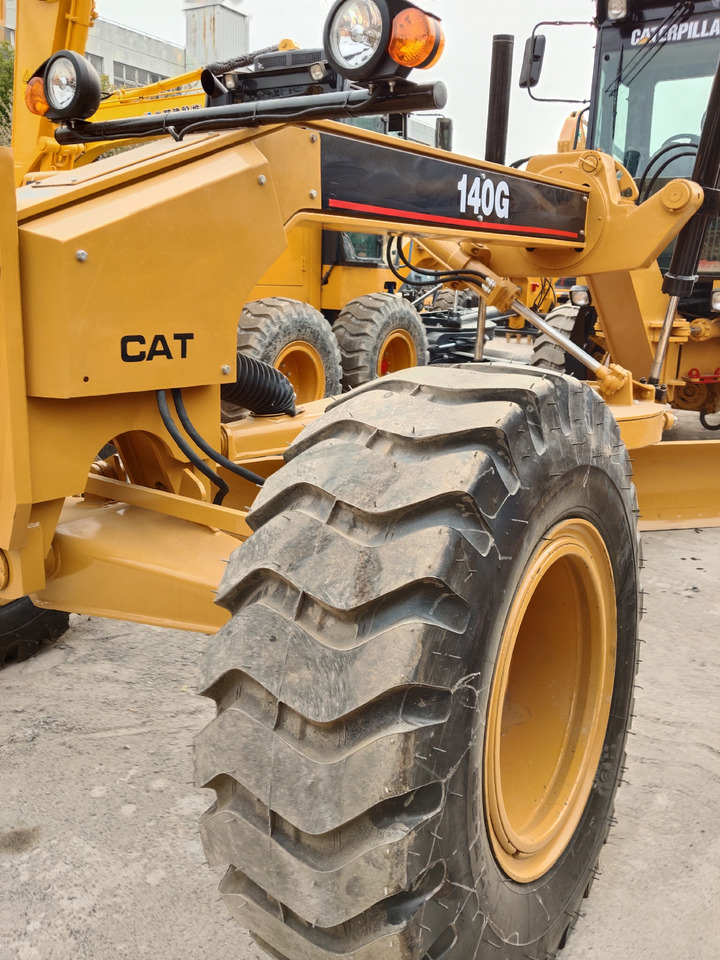 CATERPILLAR 140G CAT 140H 140K - Niveleuse: photos 3 CATERPILLAR 140G CAT 140H 140K - Niveleuse: photos 3