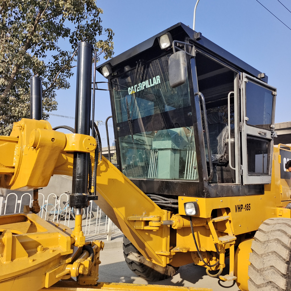 CATERPILLAR 140H CAT 140K 140G - Niveleuse: photos 5 CATERPILLAR 140H CAT 140K 140G - Niveleuse: photos 5