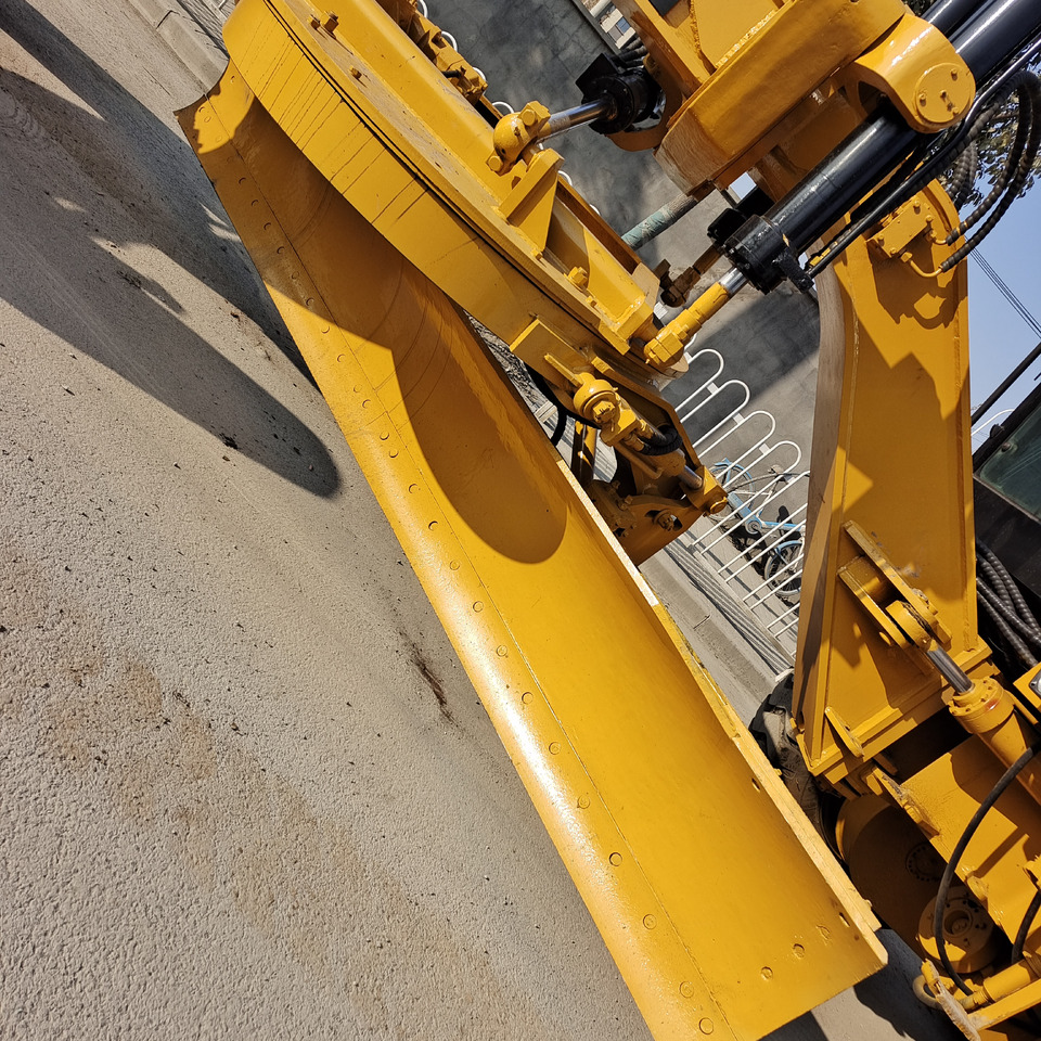 CATERPILLAR 140H CAT 140K 140G - Niveleuse: photos 3 CATERPILLAR 140H CAT 140K 140G - Niveleuse: photos 3