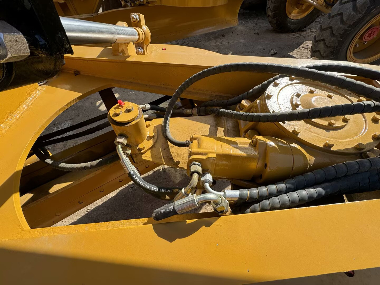 CATERPILLAR 140K CAT 140H 140G - Niveleuse: photos 2 CATERPILLAR 140K CAT 140H 140G - Niveleuse: photos 2