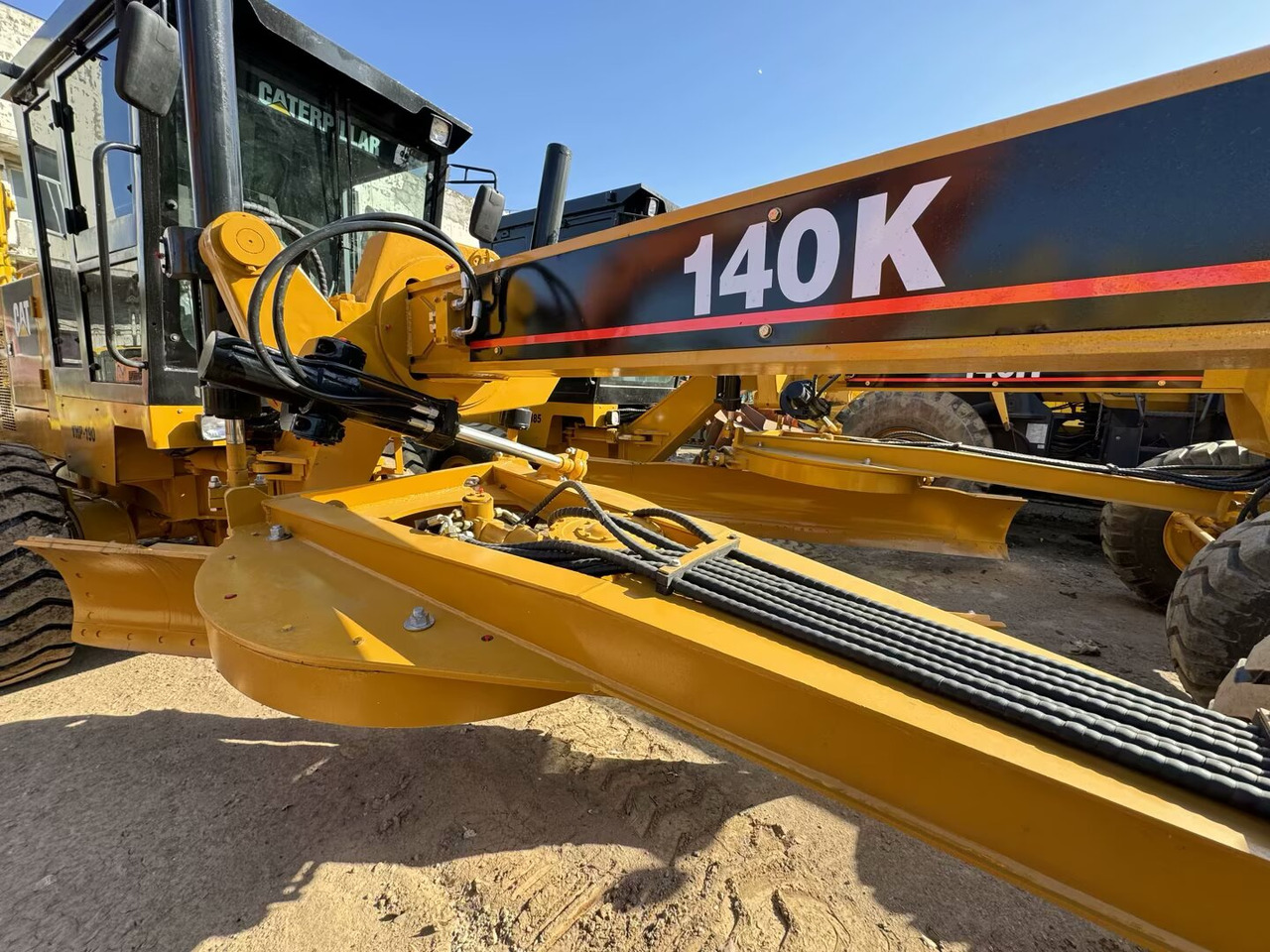 CATERPILLAR 140K CAT 140H 140G - Niveleuse: photos 1 CATERPILLAR 140K CAT 140H 140G - Niveleuse: photos 1