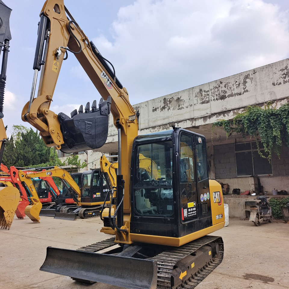CATERPILLAR 305.5E CAT - Mini pelle: photos 2 CATERPILLAR 305.5E CAT - Mini pelle: photos 2