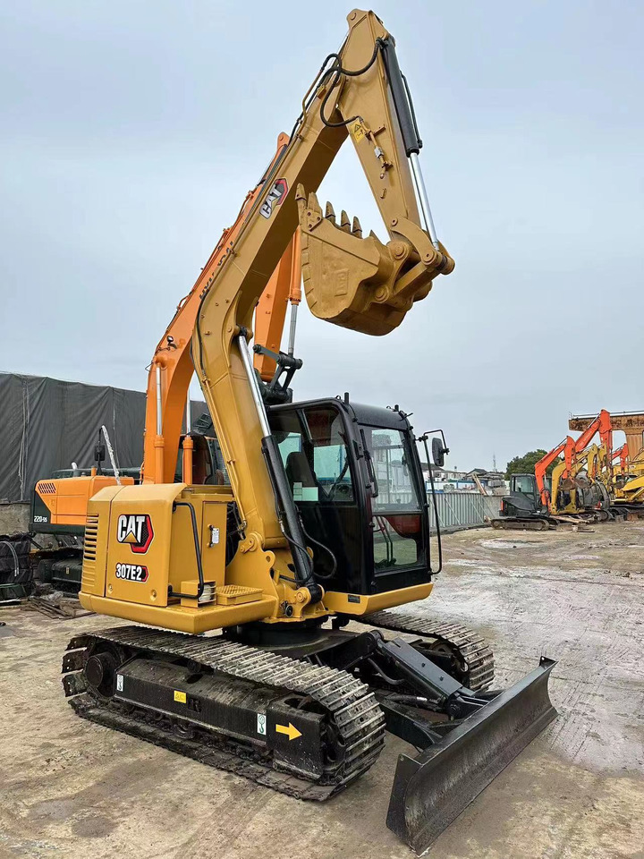 CATERPILLAR 307E2 - Mini pelle: photos 3 CATERPILLAR 307E2 - Mini pelle: photos 3