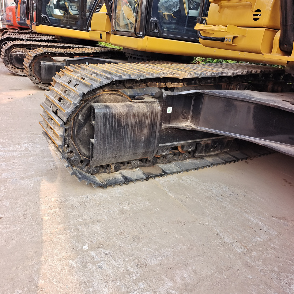 CATERPILLAR 336GC CAT 336 GC - Pelle sur chenille: photos 3 CATERPILLAR 336GC CAT 336 GC - Pelle sur chenille: photos 3