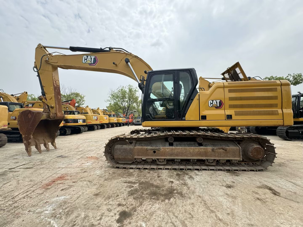CATERPILLAR 336GC CAT 336 GC ORIGINAL PAINT - Pelle sur chenille: photos 1 CATERPILLAR 336GC CAT 336 GC ORIGINAL PAINT - Pelle sur chenille: photos 1