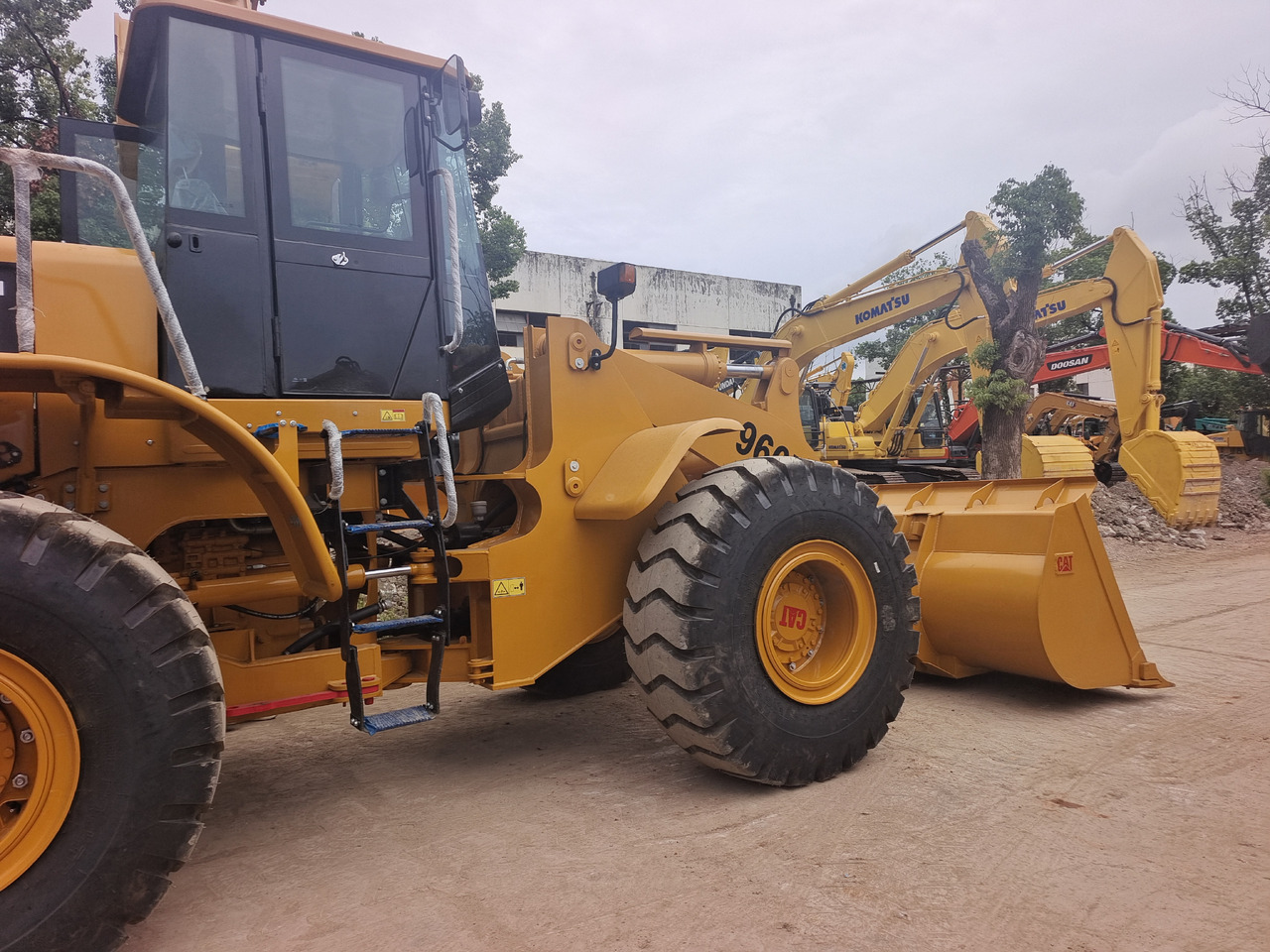 CATERPILLAR 966H CAT 966 H 950GC 950H - Pelle sur chenille: photos 5 CATERPILLAR 966H CAT 966 H 950GC 950H - Pelle sur chenille: photos 5