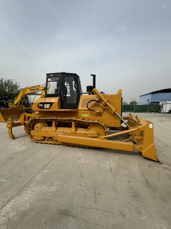 CATERPILLAR D6G CAT D7G - Bulldozer: photos 5 CATERPILLAR D6G CAT D7G - Bulldozer: photos 5