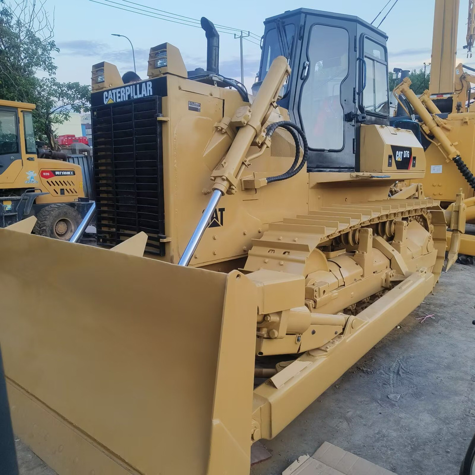 CATERPILLAR D7G CAT - Bulldozer: photos 2 CATERPILLAR D7G CAT - Bulldozer: photos 2