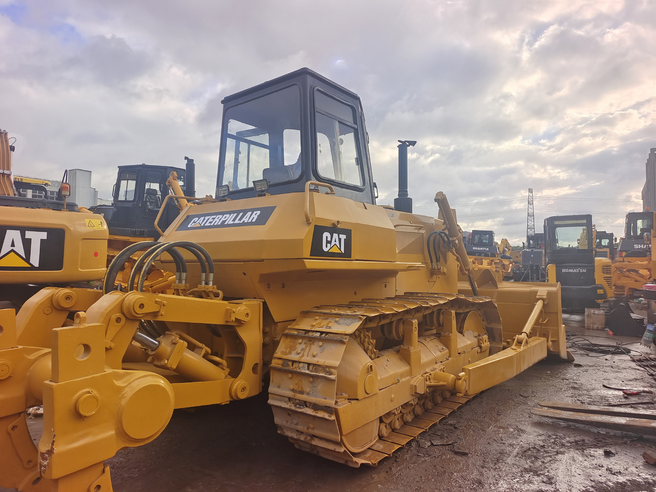 CATERPILLAR D7G CAT D 7 G D6G - Bulldozer: photos 1 CATERPILLAR D7G CAT D 7 G D6G - Bulldozer: photos 1