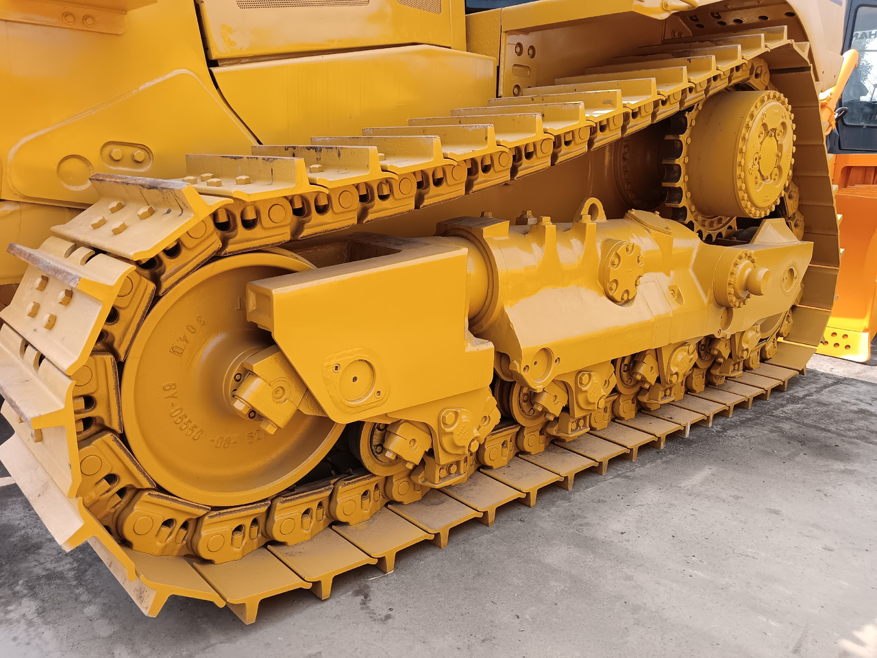 CATERPILLAR D8T CAT D 8 T D8R - Bulldozer: photos 2 CATERPILLAR D8T CAT D 8 T D8R - Bulldozer: photos 2