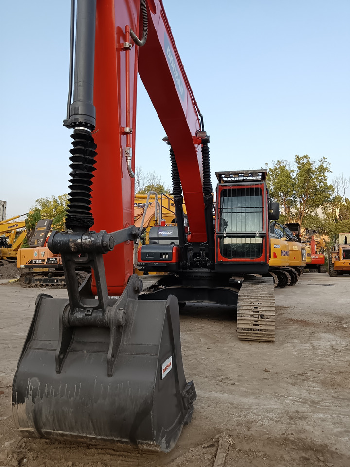 Pelle sur chenille DOOSAN DX225LC-9C: photos 11 Pelle sur chenille DOOSAN DX225LC-9C: photos 11