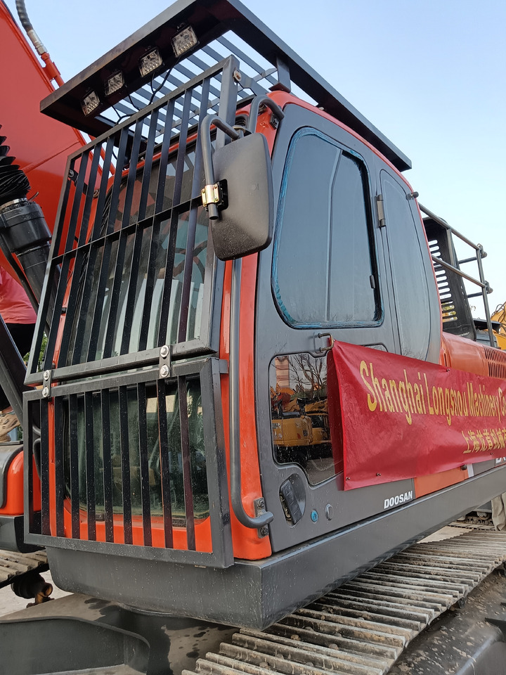 Pelle sur chenille DOOSAN DX225LC-9C: photos 12 Pelle sur chenille DOOSAN DX225LC-9C: photos 12