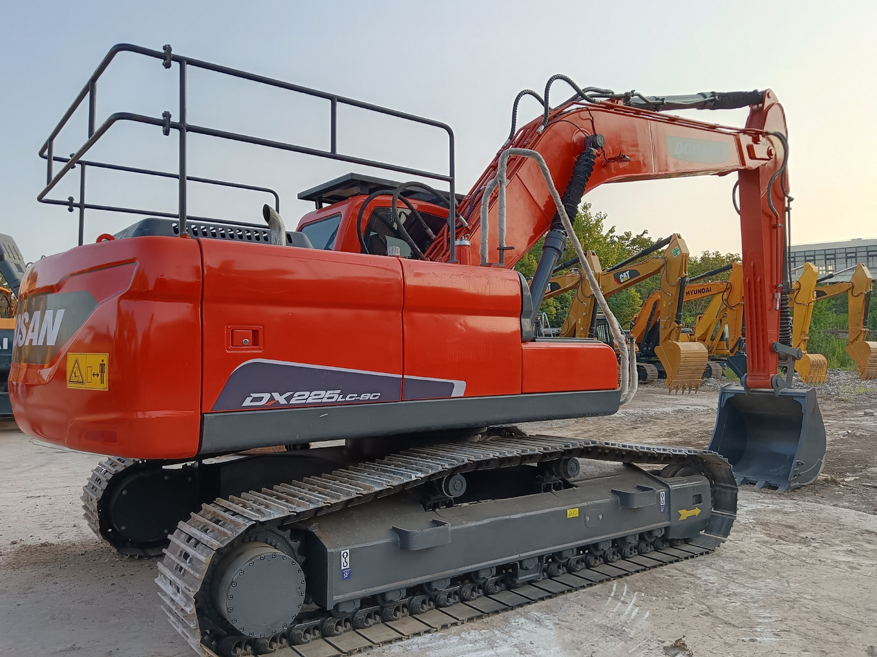 Pelle sur chenille DOOSAN DX225LC-9C: photos 6 Pelle sur chenille DOOSAN DX225LC-9C: photos 6