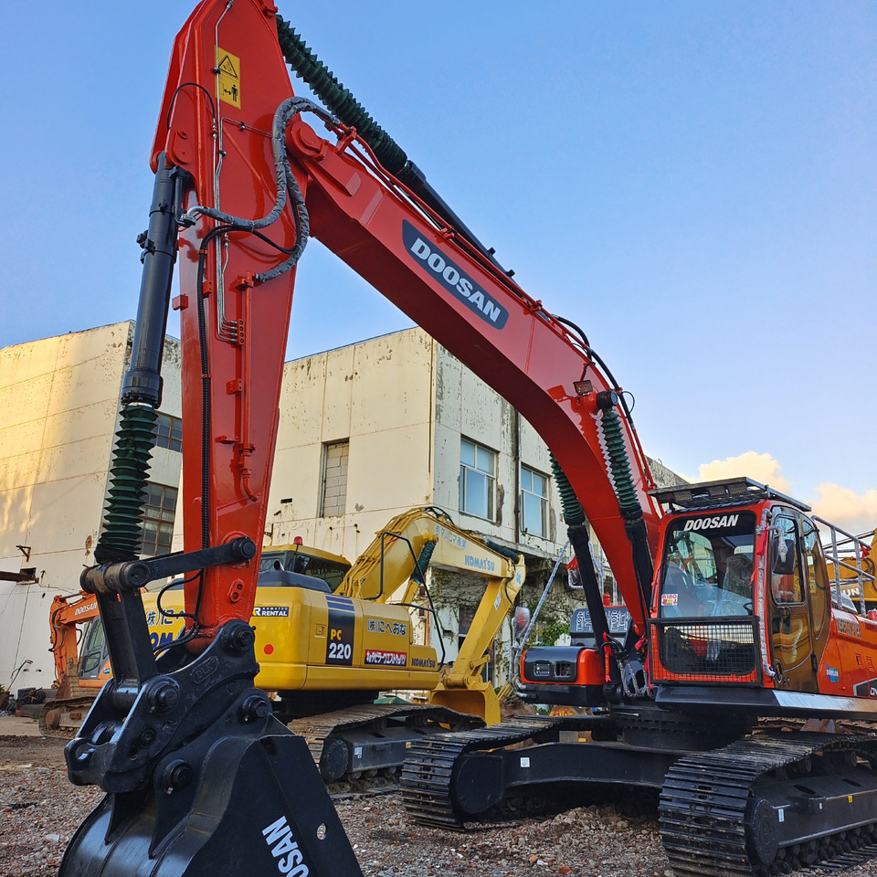 DOOSAN DX300LC-9C - Pelle sur chenille: photos 5 DOOSAN DX300LC-9C - Pelle sur chenille: photos 5