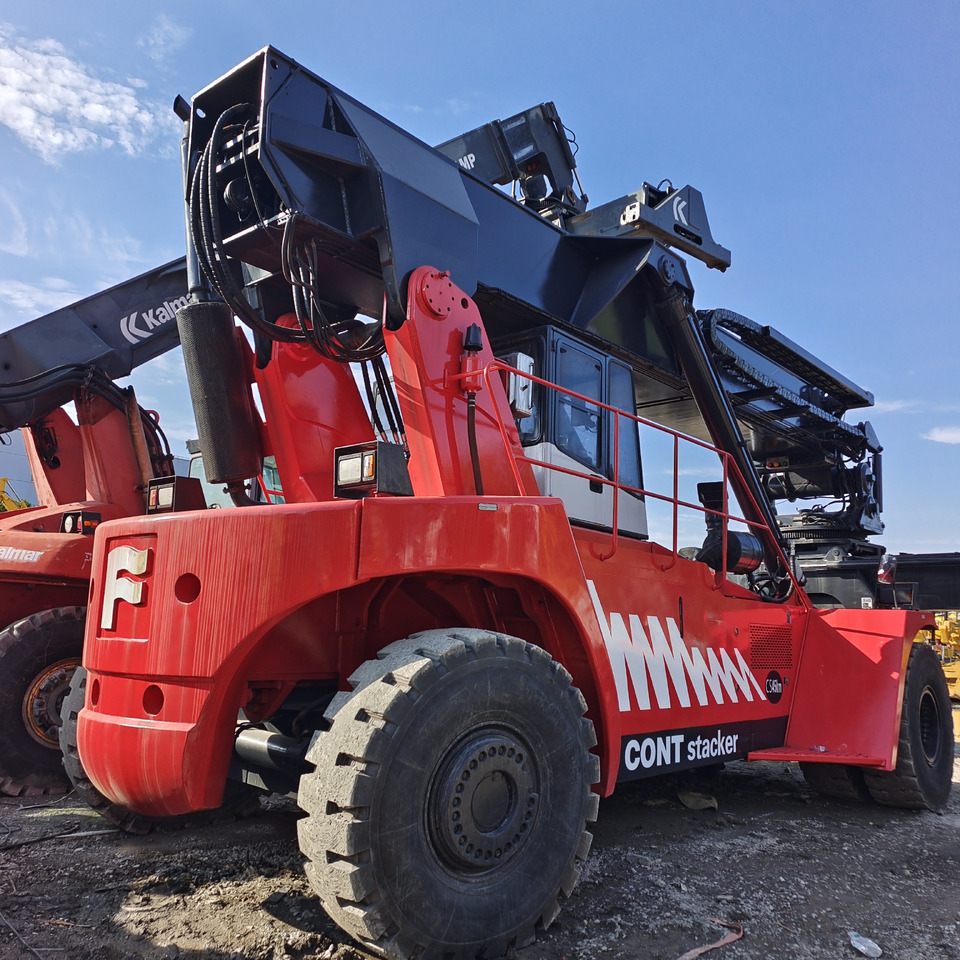 FANTUZZI CS45KMHD - Reach stacker: photos 2 FANTUZZI CS45KMHD - Reach stacker: photos 2