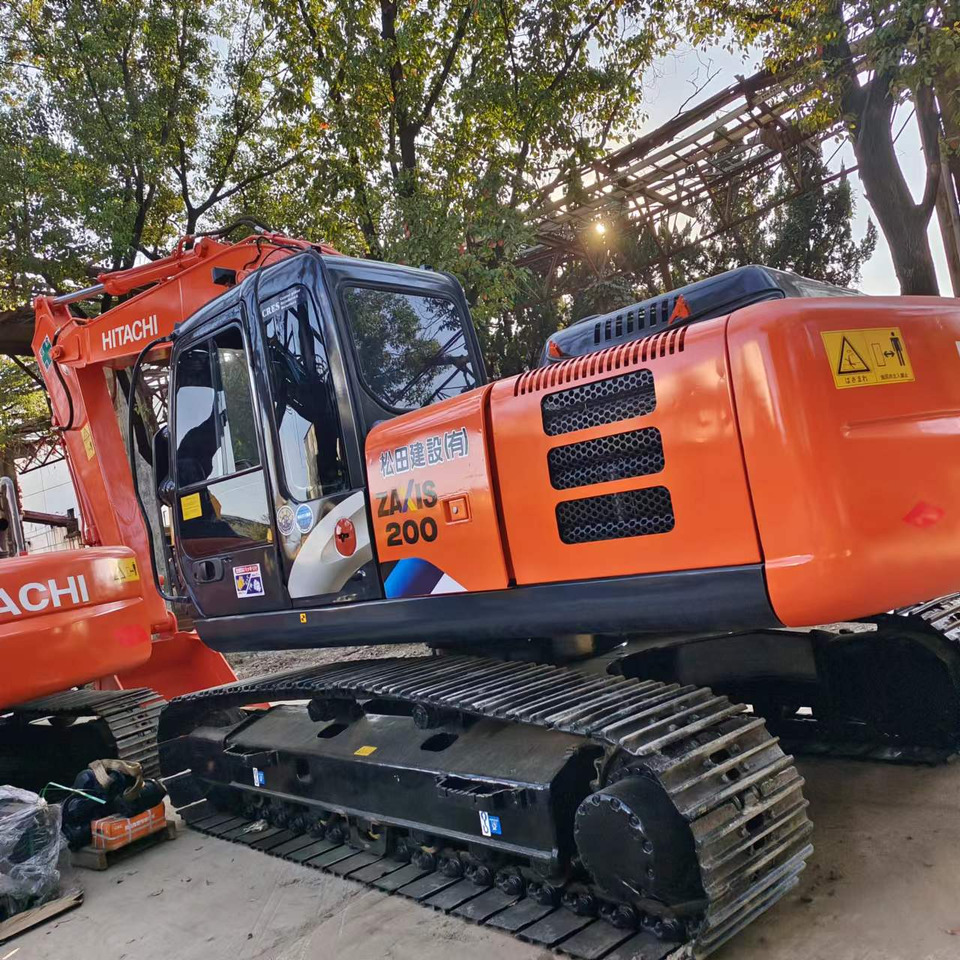 HITACHI ZX200-3 ZX 200 - 3 - Pelle sur chenille: photos 5 HITACHI ZX200-3 ZX 200 - 3 - Pelle sur chenille: photos 5