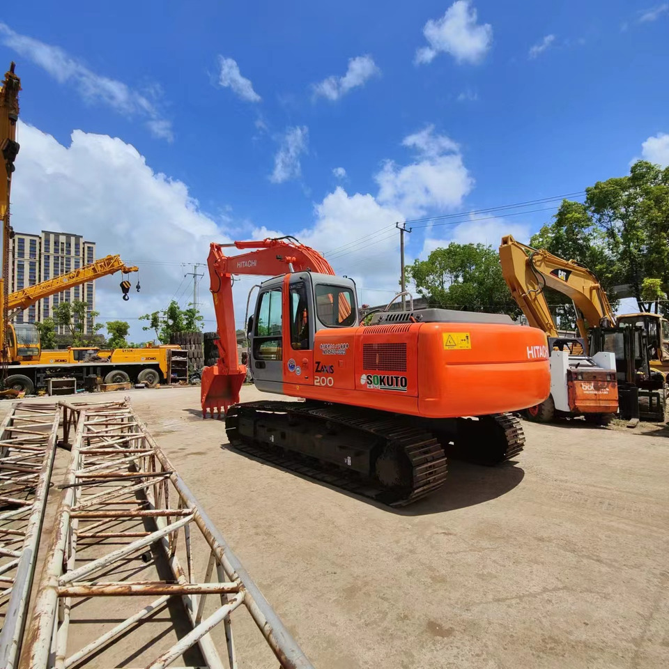 HITACHI ZX200-3 ZX200 - 3 ZX 200 - Pelle sur chenille: photos 5 HITACHI ZX200-3 ZX200 - 3 ZX 200 - Pelle sur chenille: photos 5