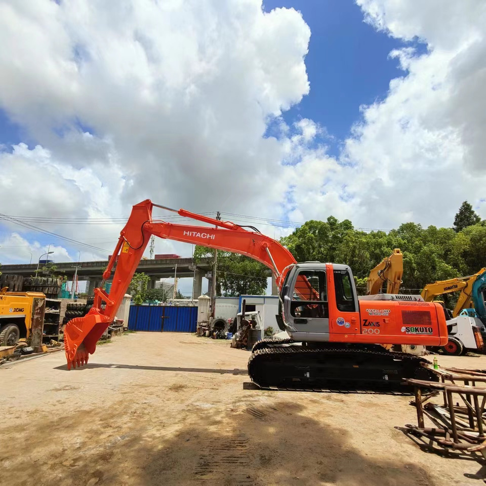 HITACHI ZX200-3 ZX200 - 3 ZX 200 - Pelle sur chenille: photos 3 HITACHI ZX200-3 ZX200 - 3 ZX 200 - Pelle sur chenille: photos 3