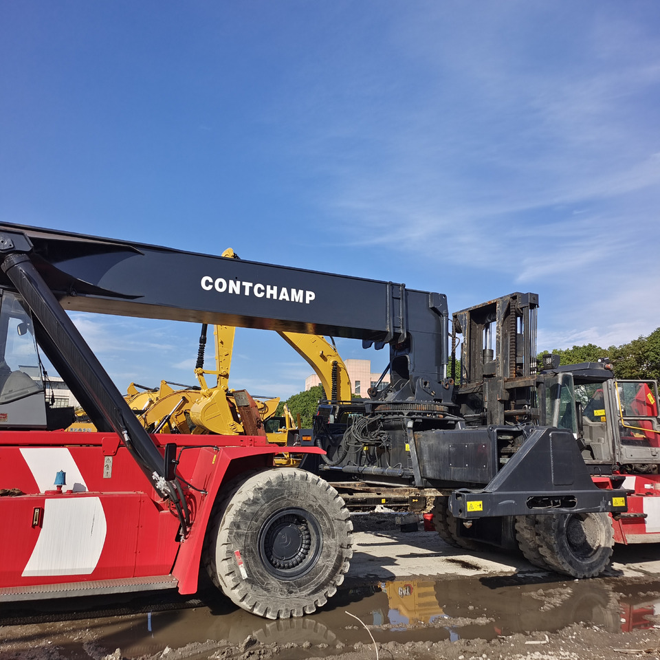 KALMAR DRT450 - Reach stacker: photos 3 KALMAR DRT450 - Reach stacker: photos 3