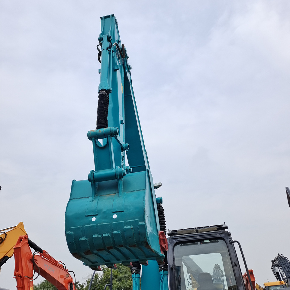 KOBELCO SK140 - Pelle sur chenille: photos 3 KOBELCO SK140 - Pelle sur chenille: photos 3