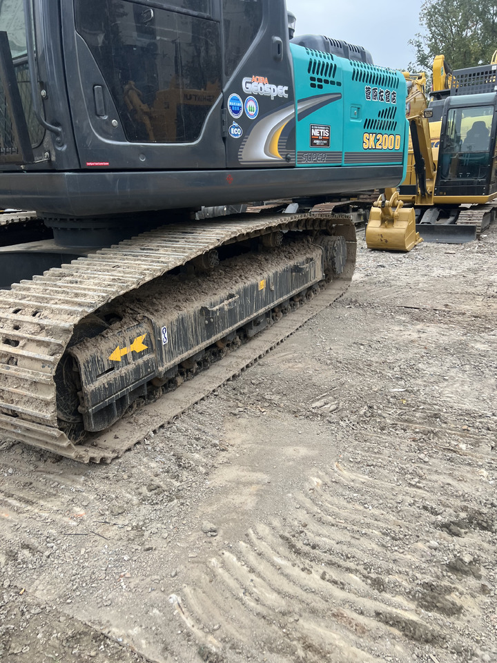 KOBELCO SK200-8 - Pelle sur chenille: photos 5 KOBELCO SK200-8 - Pelle sur chenille: photos 5