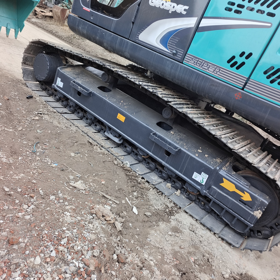 Pelle sur chenille KOBELCO SK200-8 SK200 - 8: photos 6