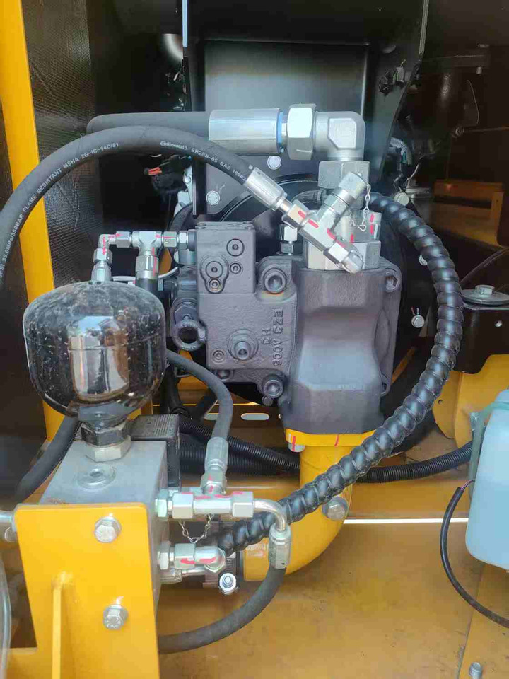 LIUGONG 9075FG4 BRAND NEW 7.5 TON DIGGER - Mini pelle: photos 2 LIUGONG 9075FG4 BRAND NEW 7.5 TON DIGGER - Mini pelle: photos 2