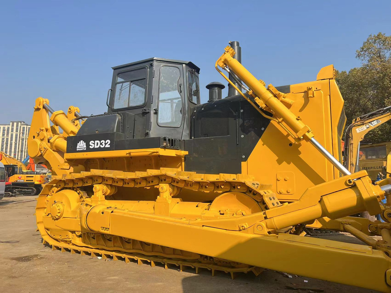 SHANTUI SD 32 - Bulldozer: photos 5 SHANTUI SD 32 - Bulldozer: photos 5