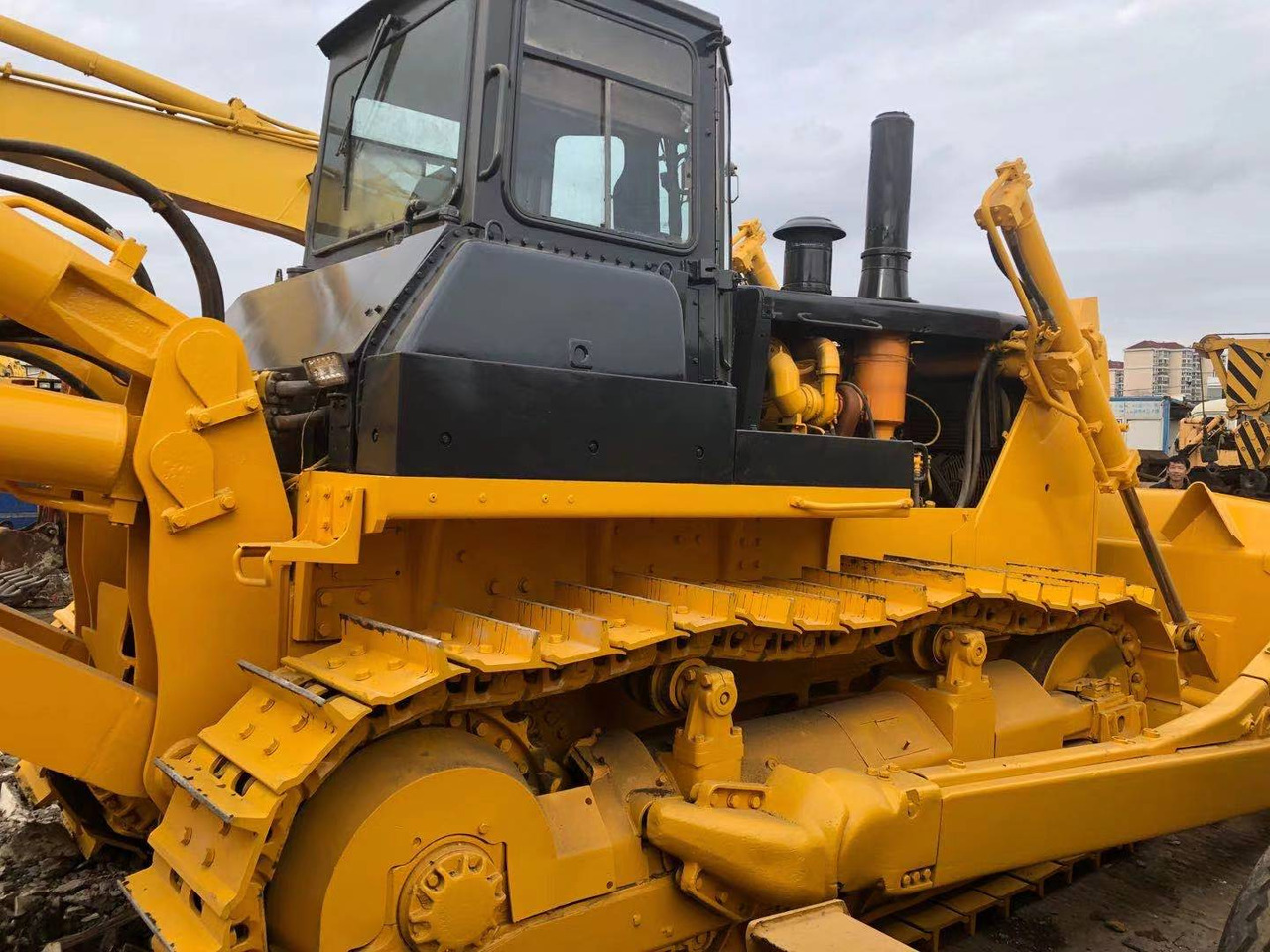 SHANTUI SD 32 - Bulldozer: photos 3 SHANTUI SD 32 - Bulldozer: photos 3